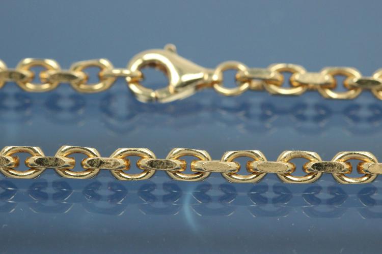 Ankerkette massiv (nicht teilhohl), 4-seitig diamantiert Ø 3,0mm, mit Karabiner, 333/- Gelbgold, in verschiedenen Längen erhältlich