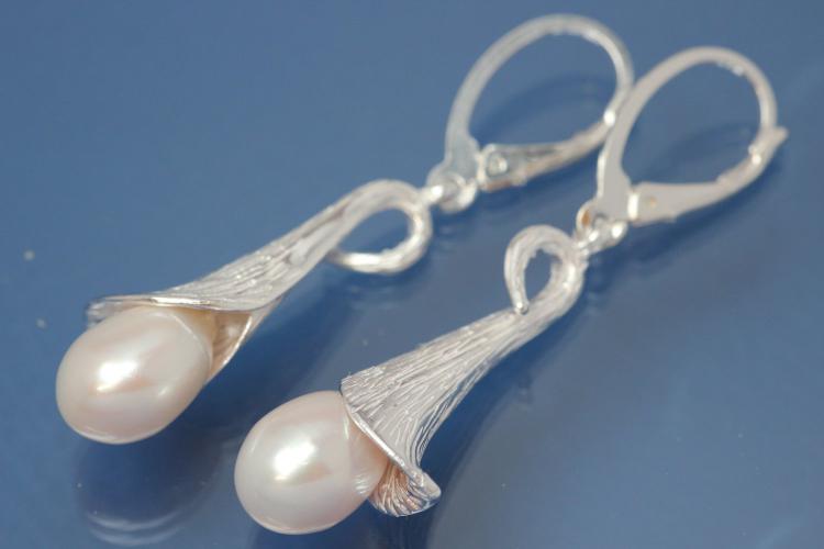 Earring Trumpet Flower with Pearl 925/- Silver polished, approx size high 45,5mm incl. leverback, wide 2,2mm up to 2,5mm, with FW-Pearl approx size Ø6,5mm.