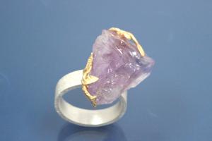 Ring with Amethyst-natural Nugget 925/- Silver partially gold plated, Steiners special finishing,