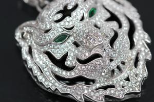 aLEm Pendant Tiger of Jungle 925/- Silver rhodium plated with round white and navett green emerald Zirconia,